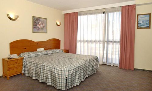 Califa Hotel 3*
