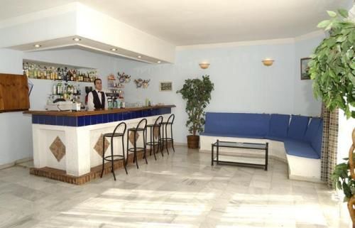Califa Hotel